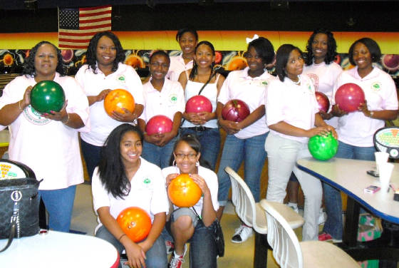 BowlingwithEYLs.JPG